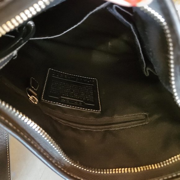 Like New Coach Black Signature Canvas Shoulder Bag Purse 3577 - Picture 13 of 16